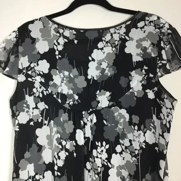 Ruffle sleeve floaty top with satin covered button detail front peasant size XL - Picture 5 of 8